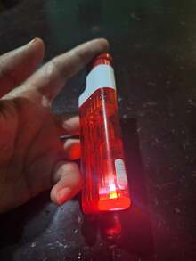 Encendedor Grande Recargable con Lámpara de Luz Led Usa Gas Butano - Rojo - Ver 4