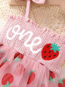 2pcs/Set Baby Girls' Casual Cute Elegant Sweet Cotton Letter & Strawberry Embroidery Ruffle Bow Strap Matching Strawberry Print Mesh Romper Dress With Headband Set, Soft Breathable Infant Girl Clothing, Newborn Birthday Outfit, Suitable For Daily, Vacation, Party, Photo Shoot