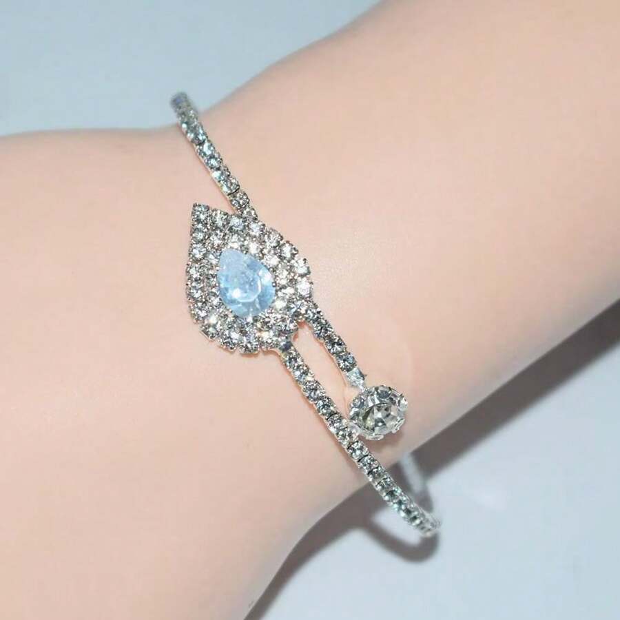 1pc Luxury Fully Studded Czech Crystal Rhinestone Bangle Bracelet, Silver Color - Silver - View 1