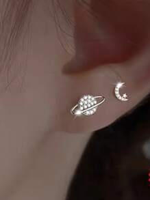 1 Pair 925 Sterling Silver Asymmetric Moon & Star Stud Earrings, Unique Personalized Design Small Earrings, Suitable For Party Events, Holiday Gifts