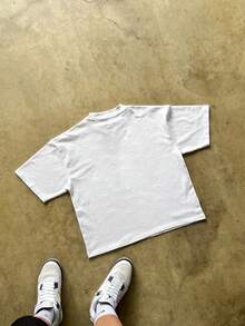 Vintage Fashion Loose Fit Round Neck Casual Printed T-Shirt, New Style