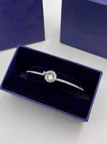 1 pièce Bracelet élégant et haut de gamme pour femme en forme de serpent avec cristaux rouges et base de bracelet réglable, idéal pour une utilisation quotidienne, cadeau parfait pour les fêtes pour les femmes