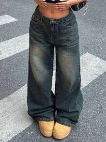 Plus Size Women's Loose-Fit Straight Boyfriend Jeans With Vintage Look