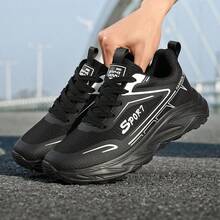 1 Pair Men's Lightweight Breathable Mesh Outdoor Running Sports Shoes For Summer - Black and White - View 3