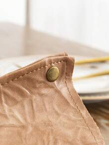 1 pieza Caja de pañuelos de color liso con pliegues, soporte vertical para rollo de papel de cocina para uso diario en dormitorio, sala de estar, comedor, baño, caja de pañuelos a prueba de agua, caja de pañuelos suave y creativa, apta para pañuelos de 21*11*7cm - Multicolor - Ver 8