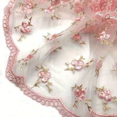 2 码带花卉图案的刺绣花边饰边，适用于服装配饰 DIY 缝纫工艺品