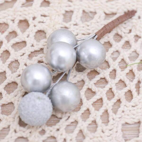 (10 pezzi/pacco) Decorazione di bacche per albero di Natale Simulazione Bouquet di bacche dorate Ghirlanda di piante finte Scrapbook per la casa Decorazioni natalizie