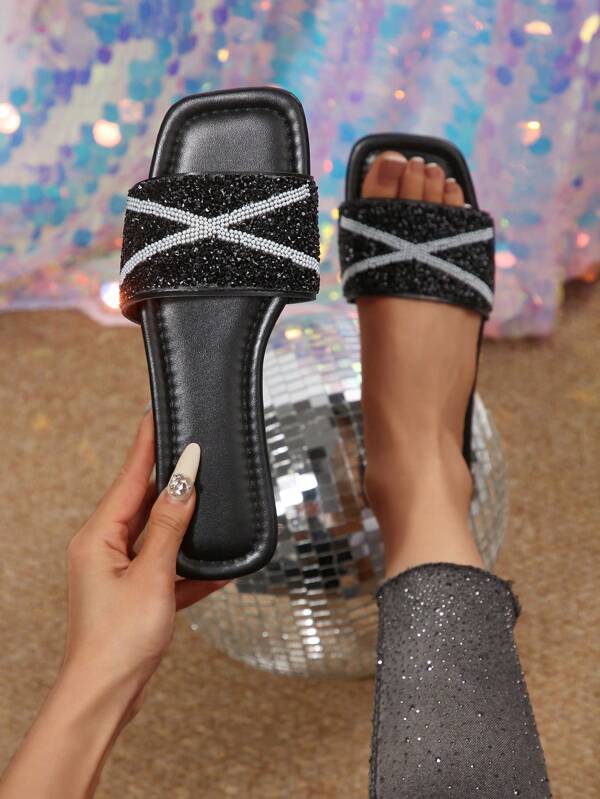 Plus Size Women's Diamond Decor Slip-On Casual Sandals, Versatile Outdoor Plastic Flat Slippers