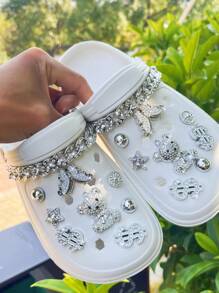 18pcs DIY Rhinestone Silver Bear & Metal Chain Decor Clips, Detachable Shoe Charms For Hollow Shoes/Sandals, All Seasons, Suitable As Gifts