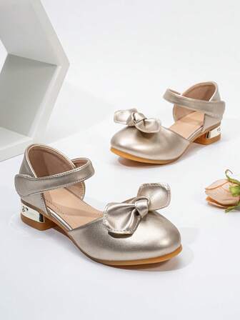 Zapatos de tacón alto con diseño hueco, cómodos y duraderos, con lazo dorado de moda para niños