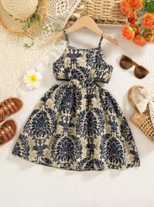 Vestido sin mangas con estampado floral y diseño calado para niña en vacaciones