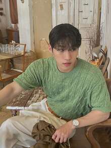 男士短袖T恤新款夏季轻薄简约风青年休闲透气圆领针织上衣 - 綠色 - 查看 3