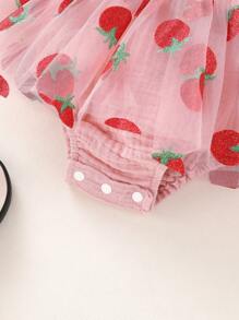 2pcs/Set Baby Girls' Casual Cute Elegant Sweet Cotton Letter & Strawberry Embroidery Ruffle Bow Strap Matching Strawberry Print Mesh Romper Dress With Headband Set, Soft Breathable Infant Girl Clothing, Newborn Birthday Outfit, Suitable For Daily, Vacation, Party, Photo Shoot