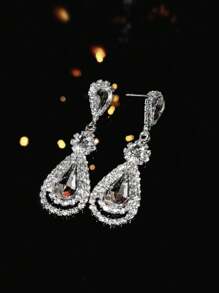 Fashion Glamorous CZ Crystal Earrings Stud Wedding Party Graduation Jewelry 1 Pair