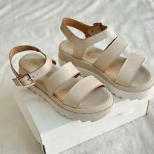 Sandalias beige con plataforma blanca - Beis - Ver 3