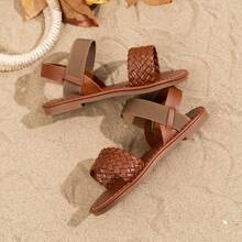 A Pair Of Children's Favorite Sandals, 2025 New Children's Sandals, Fashion, School Style, Soft Sole, Comfortable Sandals, Family Slippers, Holiday Style, Boys And Girls Like Sandals - Brown - View 13