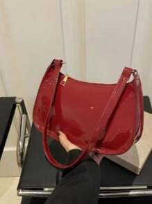 Bolsa Feminina Baguete Meia Lua de Ombro Brilhante com Fecho de Zíper