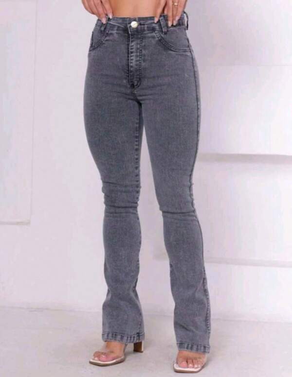 Calça Jeans Feminina Flare  Grafite Chumbo MarmorizadaCasualJeans