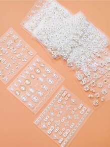 24 PCS Autocollants d'art pour les ongles, fleurs de papillon, 24 feuilles blanches et dorées, autocollants adhésifs DIY 3D, conception artistique, décoration pour les ongles, fournitures de manucure printemps-été pour femmes et filles