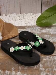 Green Thong Strap Floral & Pearl Decorated Casual Beach Versatile Platform Wedge Sandals For Teen Girls - Green - View 6