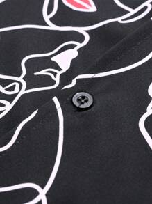 Camisa de estampado completo de manga corta con cuello de solapa para hombres, para uso diario casual y elegante. Se puede usar como regalo para novios y amigos
