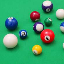 16 Stück Harz Billardkugeln Tisch Zubehör Ersatz Heim Spiel Erholung Spiele Billard Pool Kugel Set Pool Queue Kugeln Komplettes Set für Hotels (Zufällige Farbe)