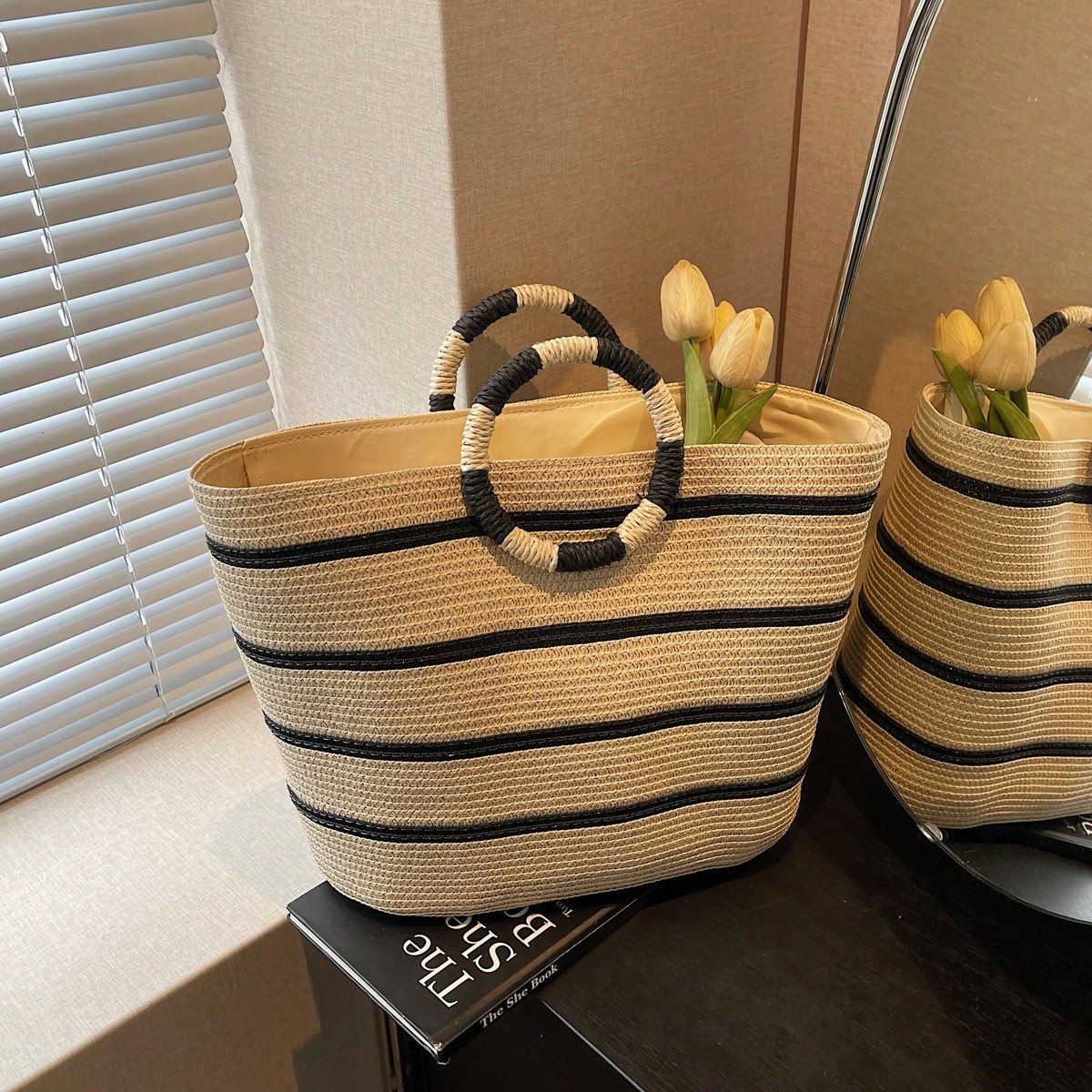 Large Capacity Straw Woven Tote Bag, Casual Versatile Women's Handbag, Shopping Bag With Striped Pattern,Oversized Handheld Bag, Spring/Summer, Beach Bags