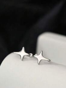 1 Pair Simple Smooth Cross Star Clip-On Earrings, No Piercing Required Four-Pointed Star Earrings, Fashionable And Jewelry For Girls, Suitable For Daily, Festival Or Party Occasions
