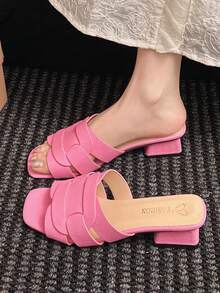 Damskie sandały na obcasie z kwadratowym noskiem i grubym obcasem, tkana faktura cholewki, eleganckie i szykowne, odpowiednie na zewnątrz, dojazdy do pracy, do biura, na randkę, na imprezę - Różowy - Zobacz 1