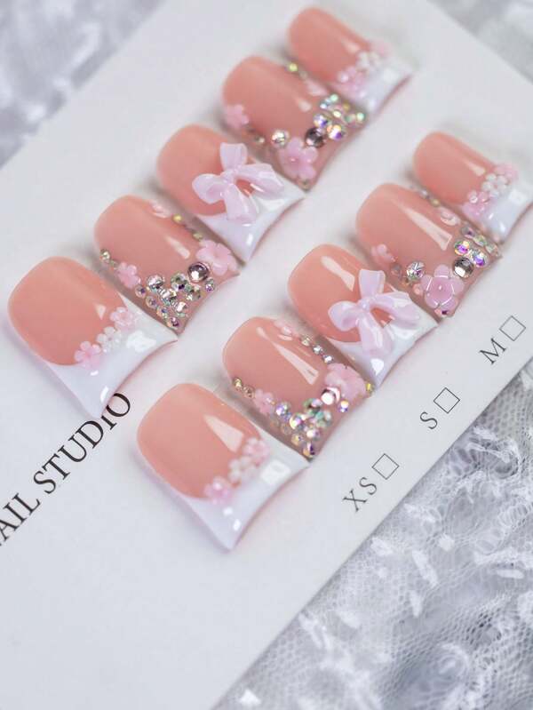 10pcs Y2K Pink And White French Press On Nails, Handmade Floral Short Duckbill Fake Nails, Pink Bow Design, Pink And White Small Flower Decoration, Rhinestone Embellishment Nail Art, Suitable For Daily, Work, And Holiday Wear, A Must-Have For Summer, And An Excellent Gift For Women And Girls