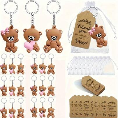 Juego de 54 piezas de regalos de oso (18 llaveros de oso lindos + 18 bolsas + 18 etiquetas de papel kraft de agradecimiento), suministros y decoración para fiestas de cumpleaños, accesorios para mochila escolar, accesorios de coche de dibujos animados, accesorios góticos y Y2K para bolsos, cordones con portaidentificaciones, accesorios de coche, dijes para bolsos, ideas de regalo para maestros, amigos y hermanas