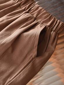 小女童荷葉邊拼接細節上衣和短褲套裝