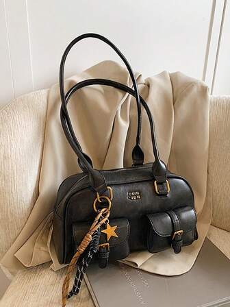 时尚经典纯色PU防水面料，字母图案装饰设计，多口袋，贝壳包，单肩包，腋下包带手提设计，适合旅游购物，上班通勤，聚会，约会，新年装。