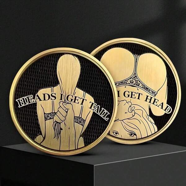 Funny Heads And Tails Coins, Interesting Valentine's Day Gift 2D Flat Memorial Badge With Couple Figure, Elegant Valentine's Day Gift