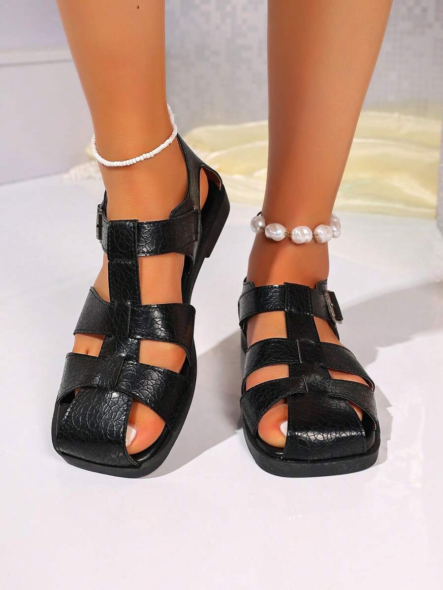 1 Pair Women Summer New Flat Sandals, Vintage Closed Toe Casual Beach Shoes, White Breathable Women Roman Sandals, Unisex - Black - View 1