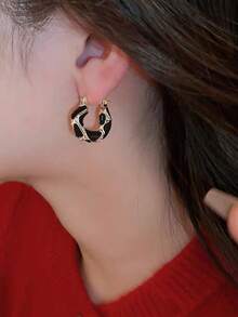 1 对复古法式优雅百搭奢华高端时尚小众个性化圆形耳环，女士秋冬装必备 - 黑色 - 查看 6