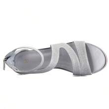 PENNYSUE Women's Low Wedge Sandals Wide Width Ankle Strap Open Toe With Zipper Summer Dress Shoes - 銀色 - 查看 4