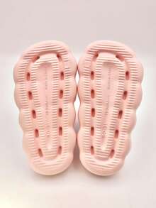 1 par de sandalias casuales de EVA decoradas con mariposas para niñas, cómodas y a la moda para usar en interiores y exteriores