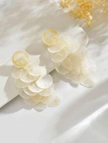 1 par de brincos pendentes elegantes e luxuosos com borla de uva, brincos longos com borla redonda assimétrica e textura exagerada, adequados para uso diário/feriado feminino (o padrão da superfície do disco pode ter pequenas variações) - Branco - Ver 2