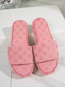 Plus Size Women's Light Pink Flat Wide Width Sandals, Women's Plus Size Outdoor Platform Wedge Thick Bottom Sandals, Fashion Slip-On Beach Slippers For Summer