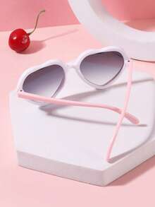1pc Girls 4-10Y Cute Heart Frame Fashion Fashion Glasses, Suitable For Party, Vacation, Travel, Spring New Arrival