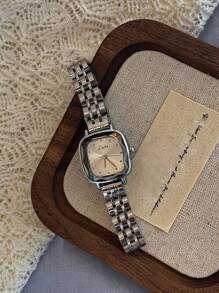 1 nuevo reloj de cuarzo dorado de estilo clásico francés retro, de alta gama, elegante y pequeño, con una pulsera de acero inoxidable sólido de alta calidad y hebilla de mariposa, de estilo artístico de moda y sencillo, de diseño de nicho elegante y encantador, apto para uso diario y como regalo de cumpleaños