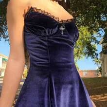 Womens Gothic Lolita Dress Velvet Camisole Dresses Sleeveless Spaghetti Strap Punk Grunge Emo Dress Goth Alt Witchy Fairy Dress Ruffle V-Neck Lace Trim Bowknot One-Piece Halloween Costumes - 紫色 - 查看 6