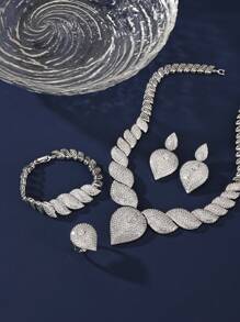 Set 4 piese Zirconiu cubic alb Colier în formă de inimă, cercei, inel, brățară Set de bijuterii, Suită de bijuterii de mireasă de lux pentru Dubai