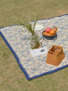 1pc French Romantic Vintage Floral Print Picnic Mat, Navy Blue Lace Trim, Thick & Durable, Multipurpose Covering Blanket Perfect For Outdoor Picnic, Family Gathering, Backyard, Afternoon Tea, Photography Background, Suitable For All Seasons