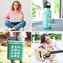 50 piezas Pegatinas con números, letras y alfabeto, pegatinas metálicas para globos, decoración de fiesta de cumpleaños, pegatinas de vinilo resistentes al agua para botellas, computadoras, portátiles, teléfonos, equipaje, cuadernos, refrigeradores, cascos