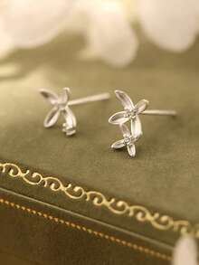 1 Pair Asymmetric Silver 925 Flower Stud Earrings, Multifunctional Accessories For Women - Suitable For Daily Wear, Parties And Special Occasions - An Ideal Gift - Flowers - View 6