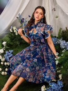 Faeriesty Princess Beauty Elegant Heart Neckline A-Line Dress With Butterfly Sleeves - Flowy Spring-Summer Dress For Daytime Gatherings, Picnics, Brunch Dates, Park Strolls, Casual Outings