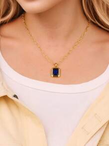 Elegant Gold Plated Alloy Synthetic Gemstone Crystal Square Pendant Geometric Cut Design Women's Pendent Necklaces For Daily & Party Occasions