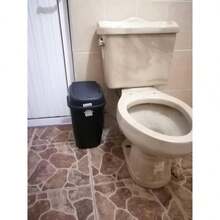 Bote De Basura Chico De Balancín Para Baño, Habitación - Negro - Ver 5
